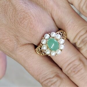 Vintage 14k Solid Gold Pearl and Jade Ring size 6
